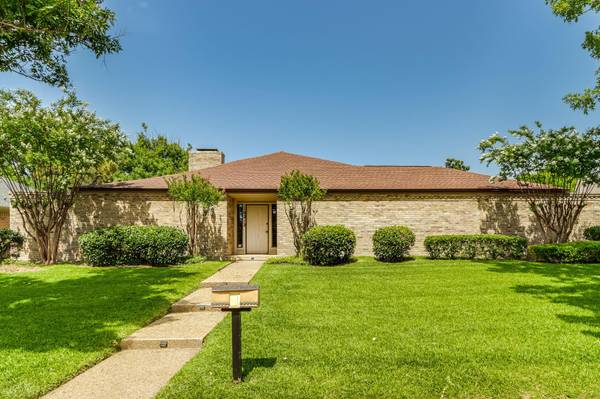 16212 Spring Creek Road, Dallas, TX 75248