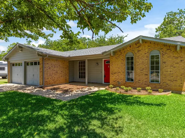 Crowley, TX 76036,820 Redbud Street