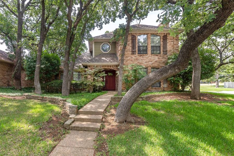 3306 Mckamy Oaks Trail, Arlington, TX 76017