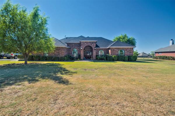 1656 Hearn Lane, Van Alstyne, TX 75495