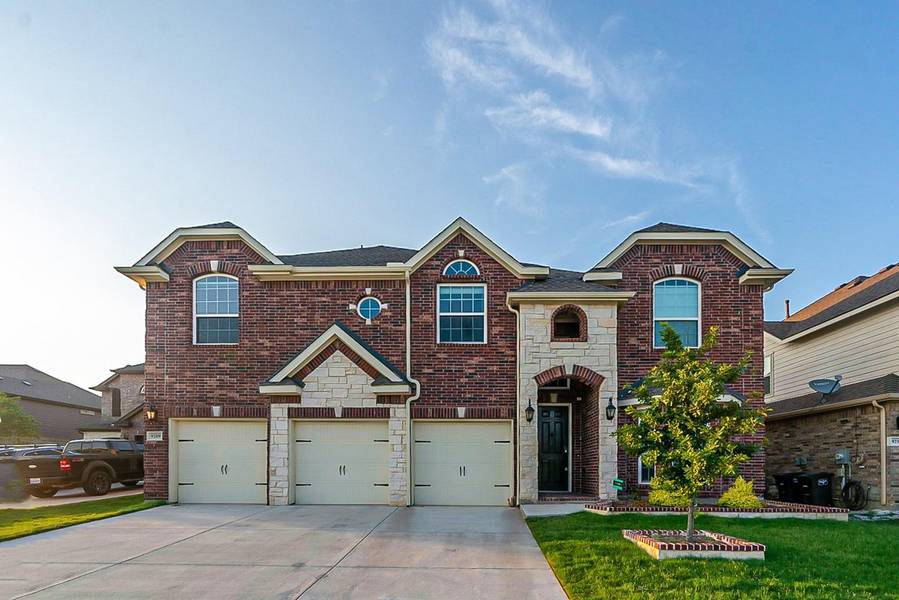 9209 Brittlebrush Trail, Fort Worth, TX 76177