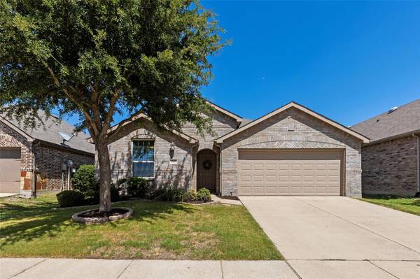 1115 Grimes Drive, Forney, TX 75126