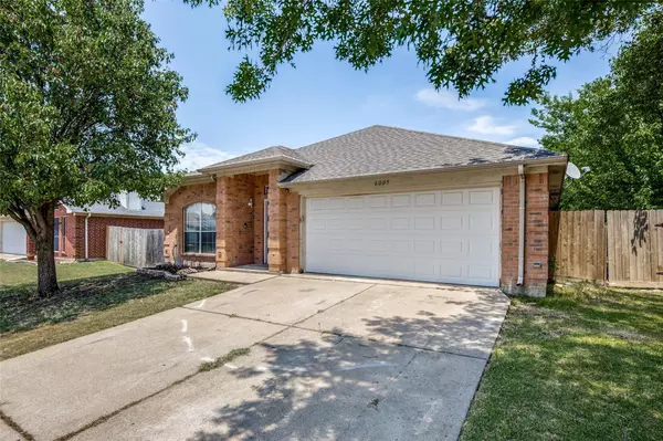 Arlington, TX 76018,6005 Brook Forest Drive