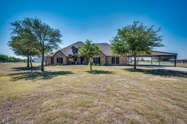 770 N Armstrong Road,  Venus,  TX 76084