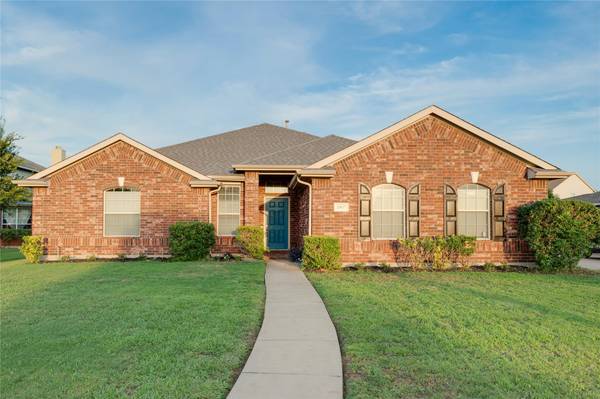 2007 Dewberry Court, Forney, TX 75126