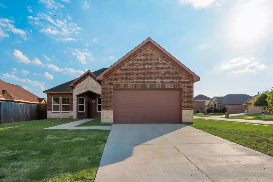 1801 Jupiter Lane, Ennis, TX 75119