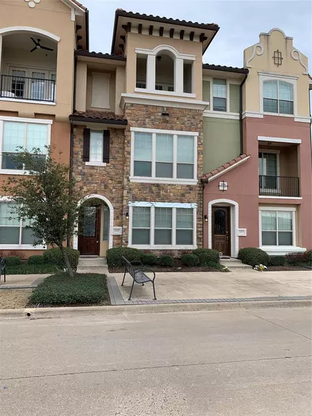 604 Arbol #4, Irving, TX 75039