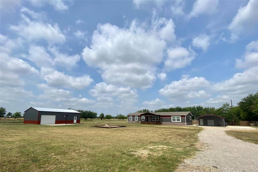 3242 County Road 1112, Brashear, TX 75420