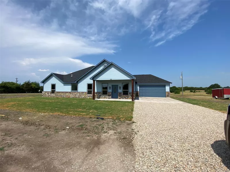 4822 County Rd 1037, Celeste, TX 75423