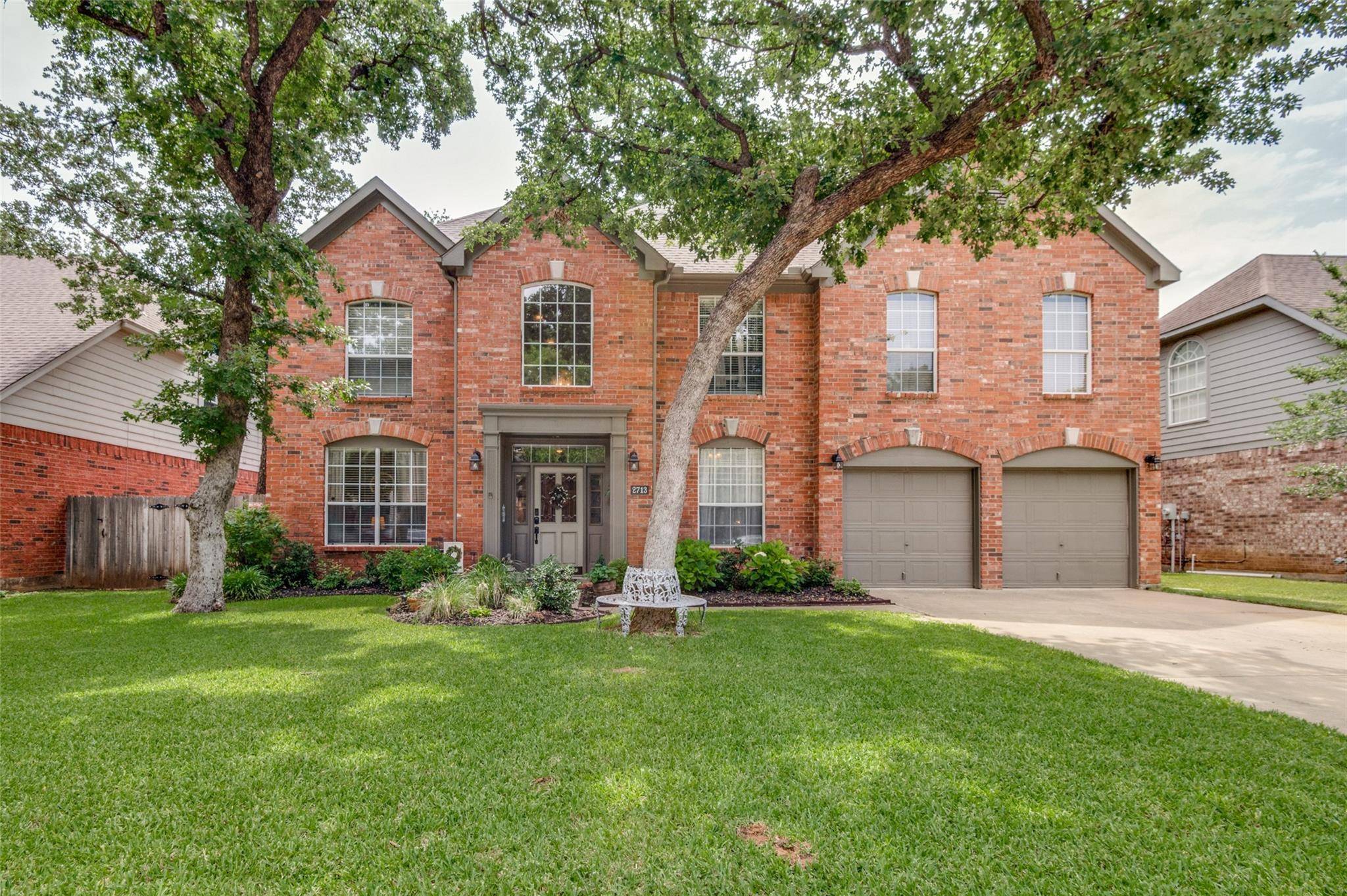 Grapevine, TX 76051,2713 Brittany Lane