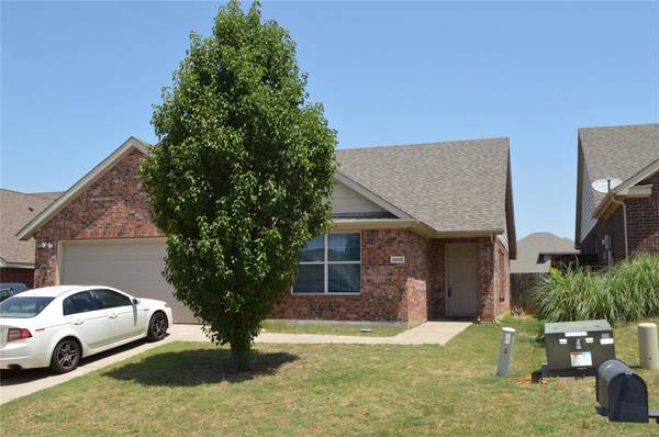 9005 Wild Rose Lane, Cross Roads, TX 76227