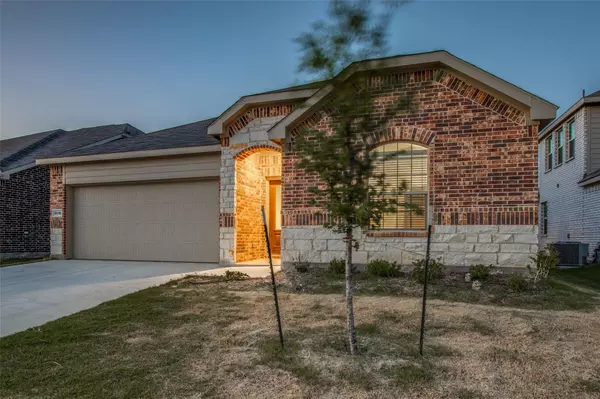 5516 Brahma Trail, Fort Worth, TX 76179