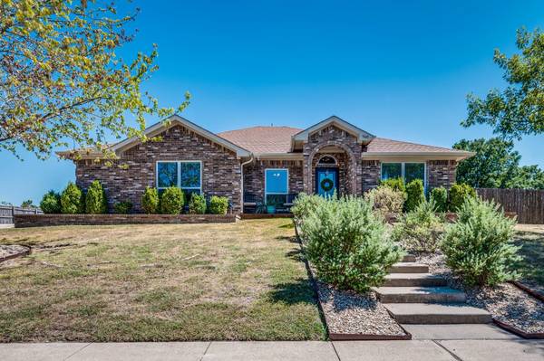 740 High Point Drive, Midlothian, TX 76065