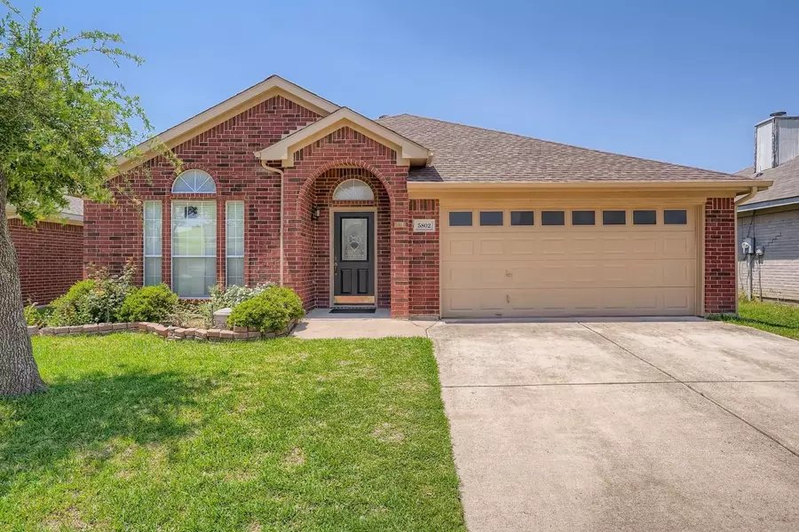 5802 Creekridge Drive, Arlington, TX 76018