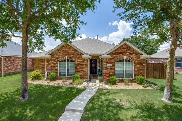 1605 Rolling Brook Drive, Allen, TX 75002