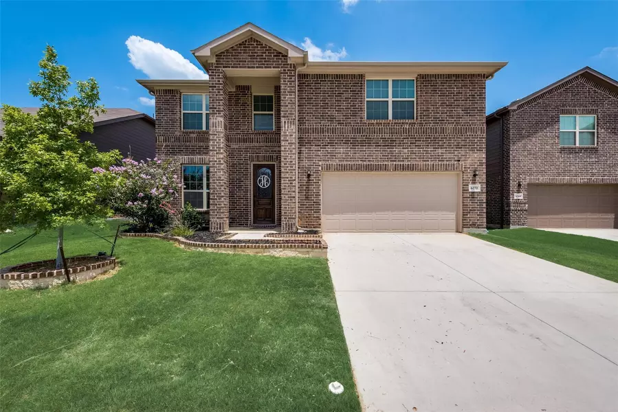 6272 Jackstaff Drive, Fort Worth, TX 76179