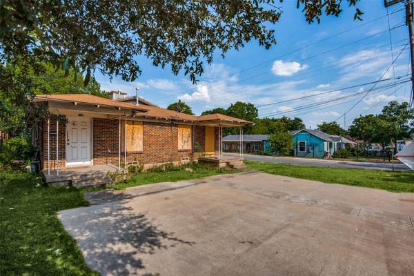 530 Sunnyside Avenue, Cockrell Hill, TX 75211