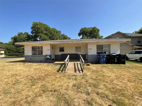 729 W Johnson Street, Denison, TX 75020