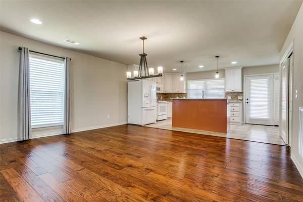 8106 Woodside Road, Rowlett, TX 75088