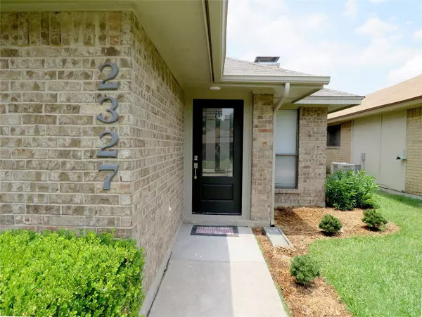 Dallas, TX 75287,2327 Ridgestone Drive