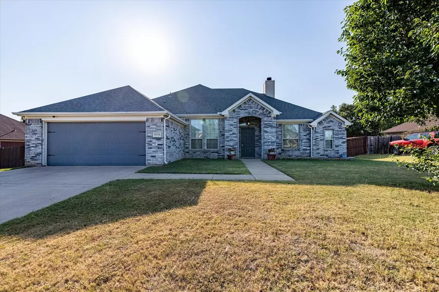 3136 Meandering Way, Granbury, TX 76049