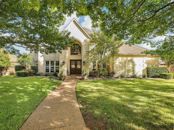 214 Boisenberry Drive, Garland, TX 75044