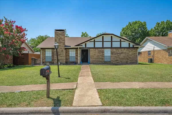 1134 Westminster Lane, Garland, TX 75040