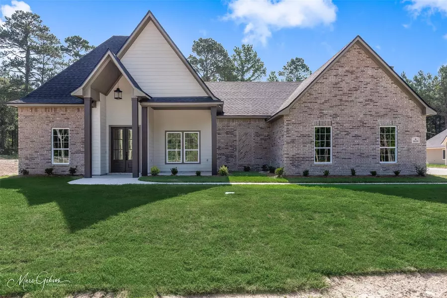 1039 shady oaks drive, Keatchie, LA 71046