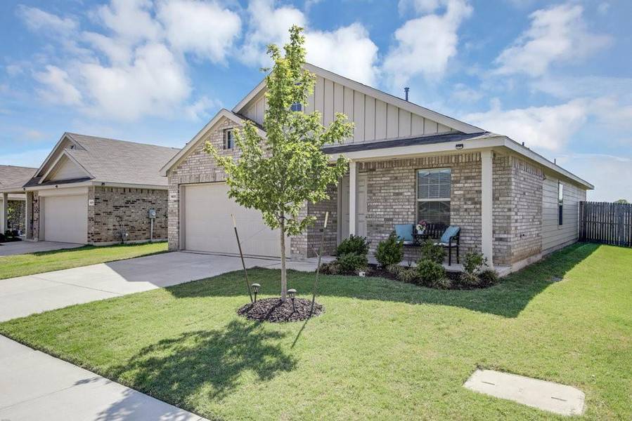 14213 Serrano Ridge Road, Fort Worth, TX 76052