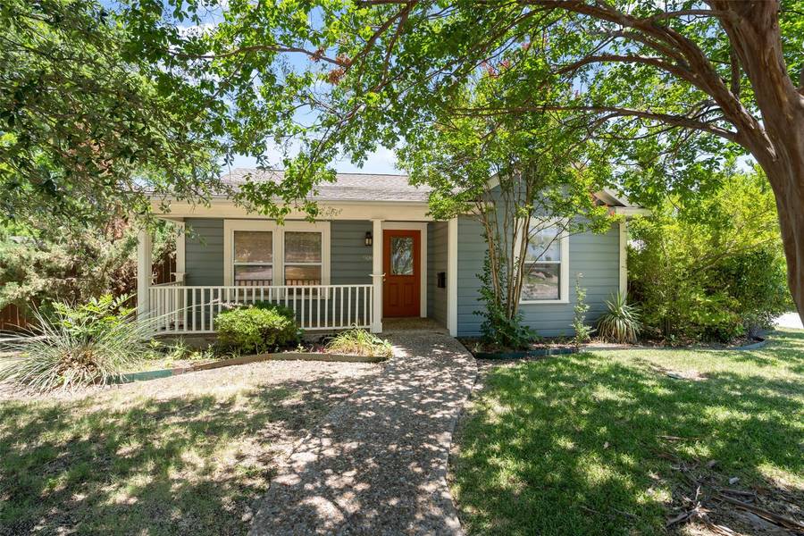 906 N Waddill Street, Mckinney, TX 75069