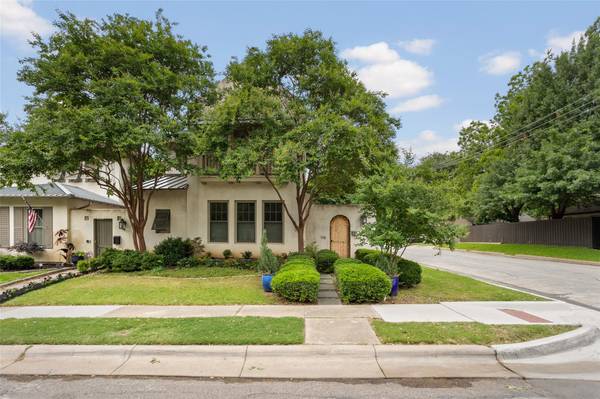 3341 W 4th Street, Fort Worth, TX 76107