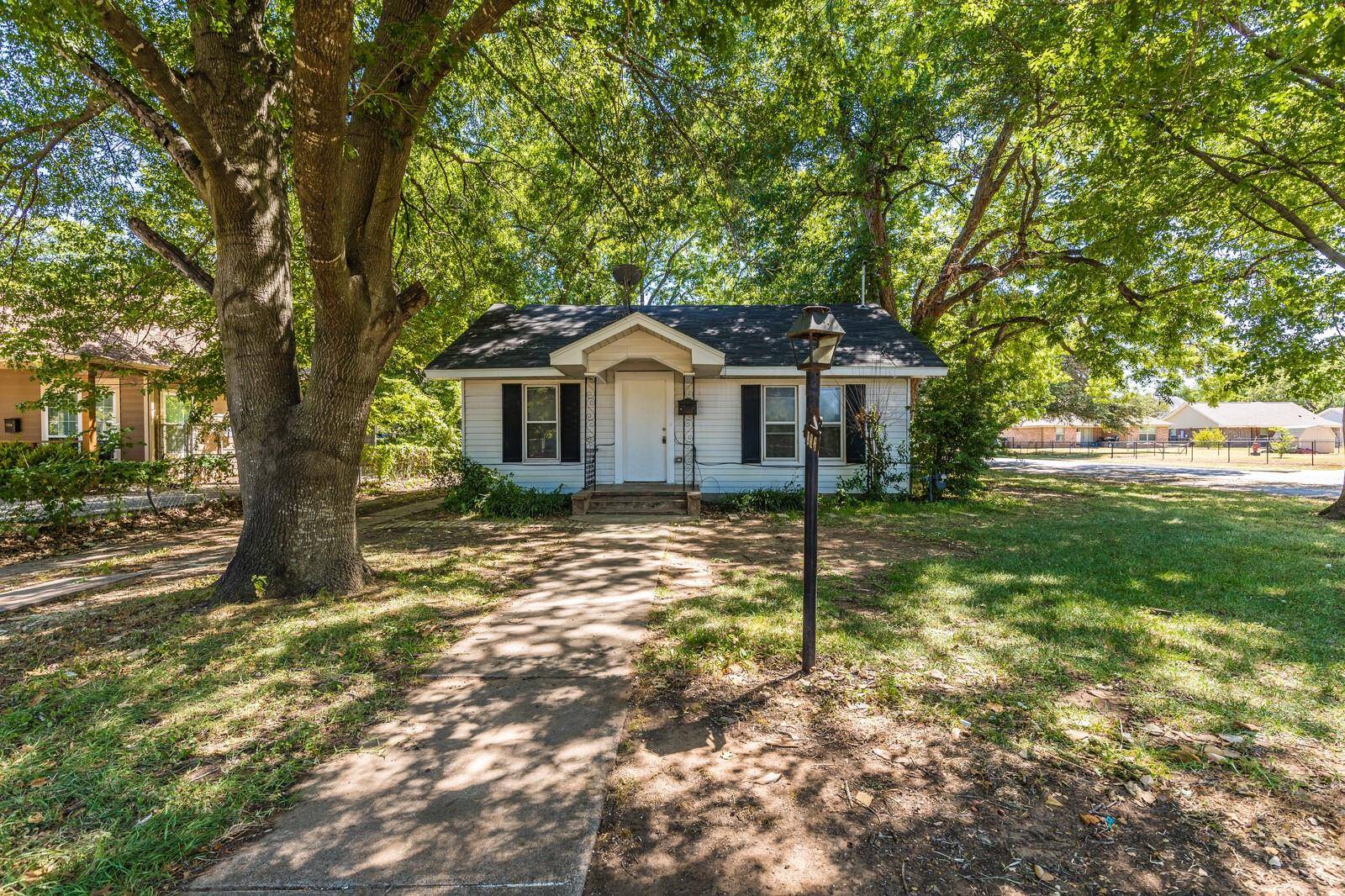 326 Hood Street, Waco, TX 76704