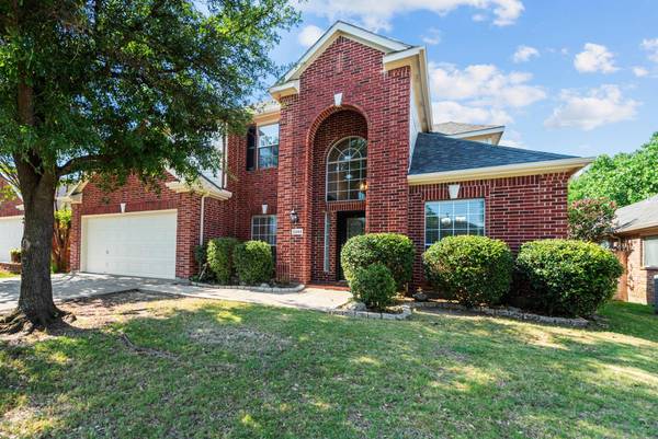 5344 Fox Run Drive, Watauga, TX 76137