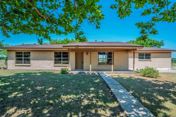 9390 Bernard Road, Sanger, TX 76266