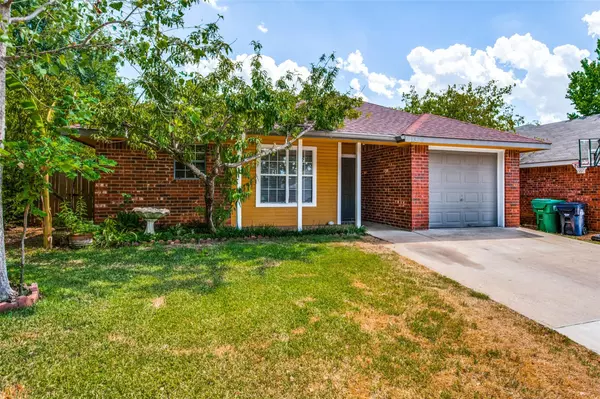 1320 Paco Trail, Denton, TX 76209