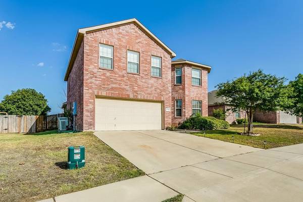 6548 Manitoba Street, Fort Worth, TX 76179