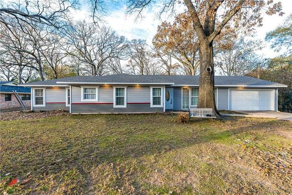 906 Wesley Avenue, Shreveport, LA 71107