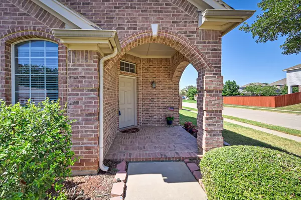 Arlington, TX 76012,1035 Loblolly Pine Drive