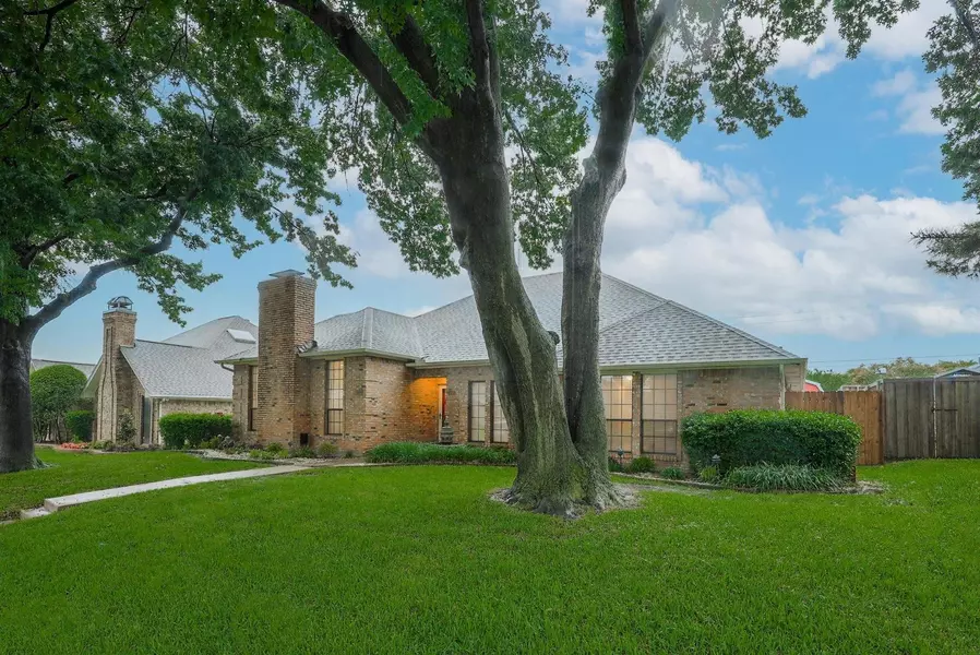 1104 Magnolia Drive, Carrollton, TX 75007