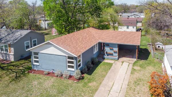 4917 Stephanie Drive, Haltom City, TX 76117