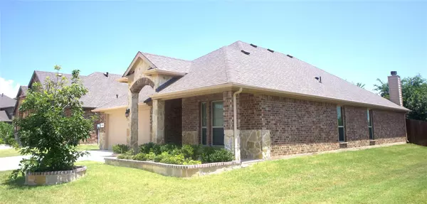 3707 Stampede Drive, Sachse, TX 75048