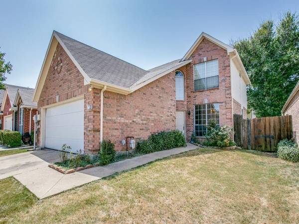 936 Highgate Drive, Lewisville, TX 75067