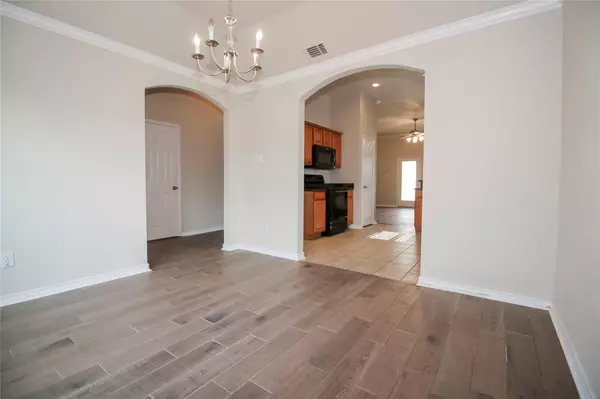 Fort Worth, TX 76052,14377 Cedar Post Drive