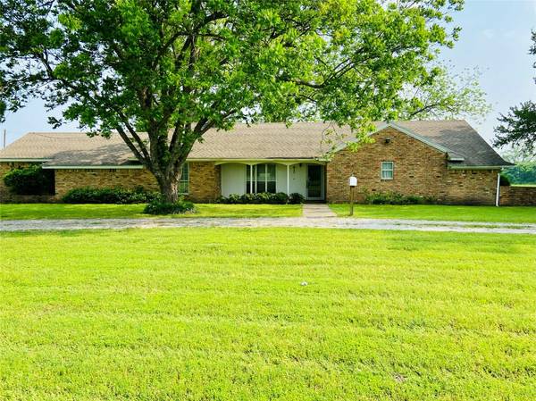 1335 County Road 3434,  Honey Grove,  TX 75446