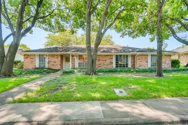 106 Roma Drive, Duncanville, TX 75116