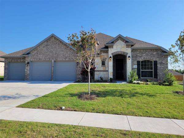 701 Alaina Drive, Desoto, TX 75115