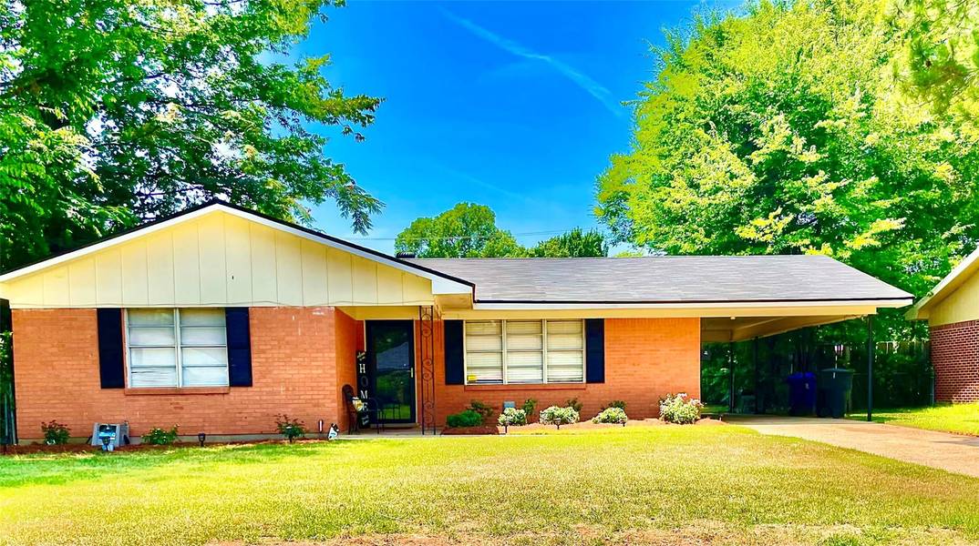 2542 Captain Sawyer Drive, Shreveport, LA 71104