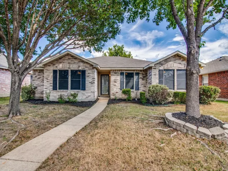 1513 Greenbrook Drive, Rockwall, TX 75032