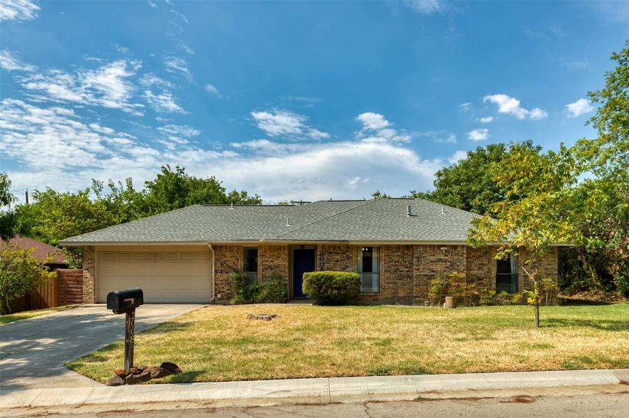 2008 Laurel Street, Denton, TX 76205