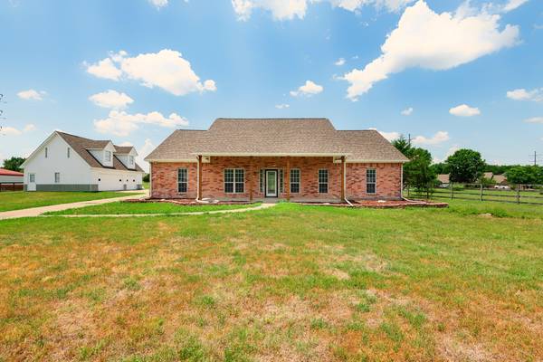 311 Bella Vista Circle, Royse City, TX 75189